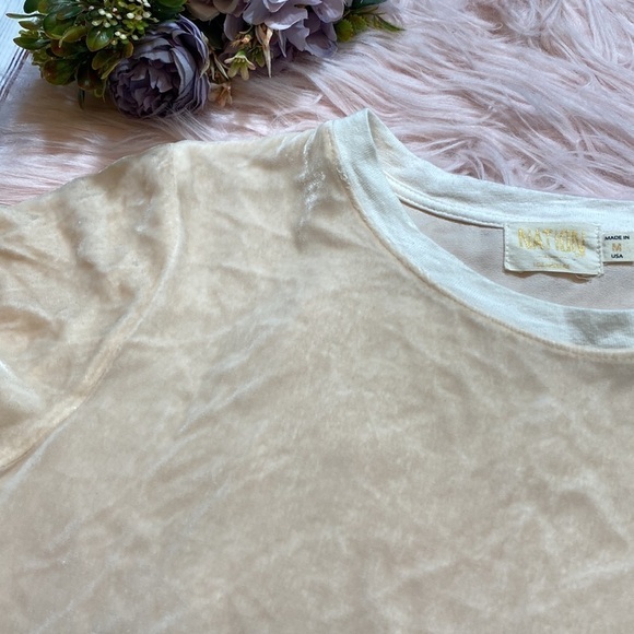 Nation LTD Marie Velvet Short Sleeve Tee Pink Cream sz M - Picture 4 of 13
